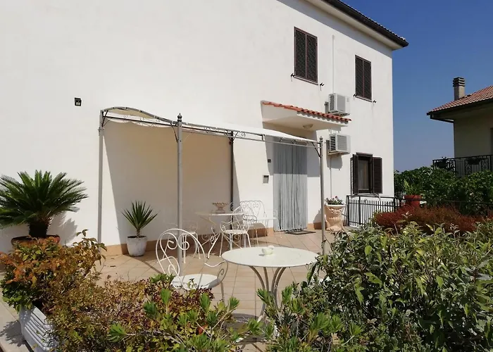 Rachele Bed & Breakfast Rende